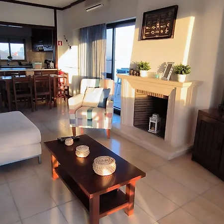Oura Paradise * אלבופיירה