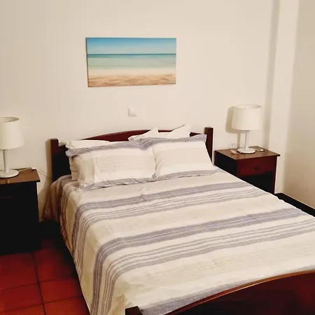 Apartamento Oura Paradise *