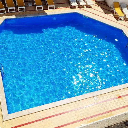 Oura Paradise